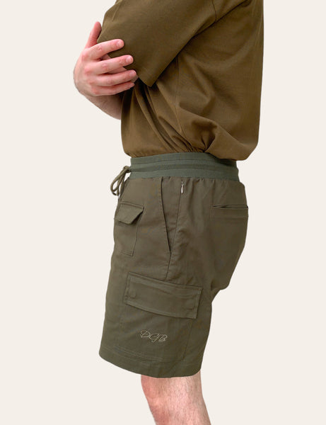 Utility Cargo Shorts - Military Green