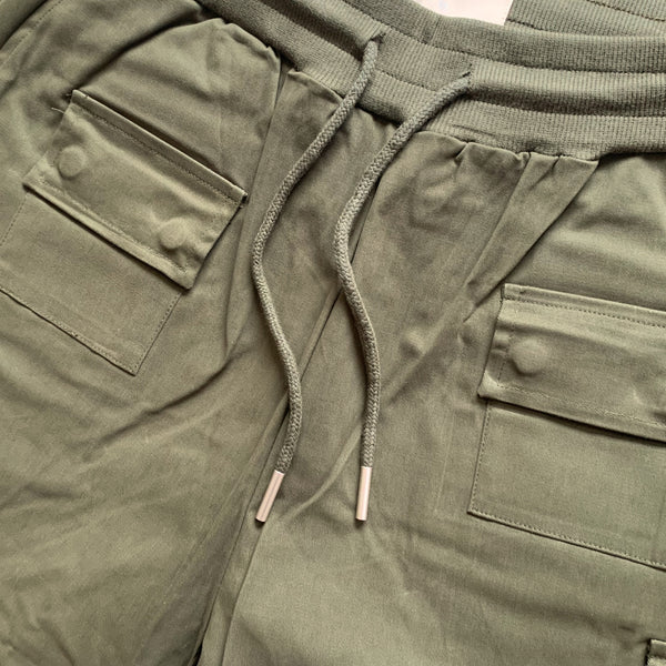 Utility Cargo Shorts - Military Green